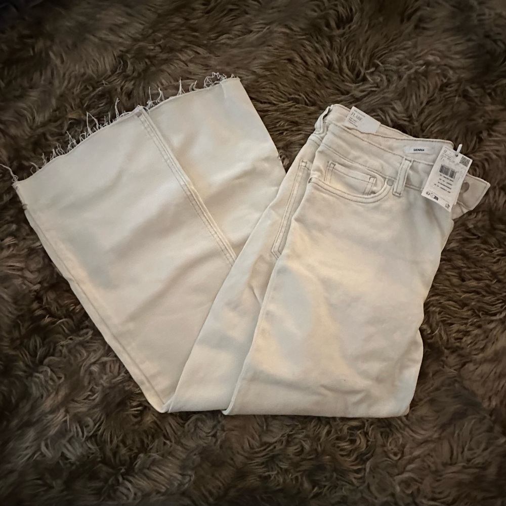 Mango Off-White Cropped Jeans